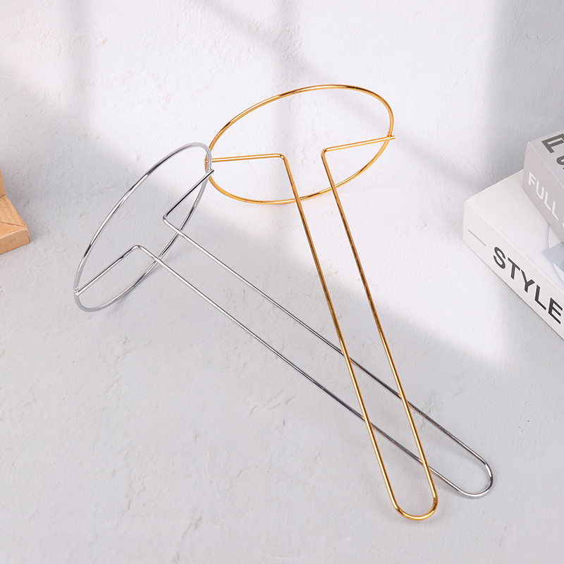Durable 1PC Iron Kitchen Roll  - Kitchen Baking Paper Holder ulasan dan harga